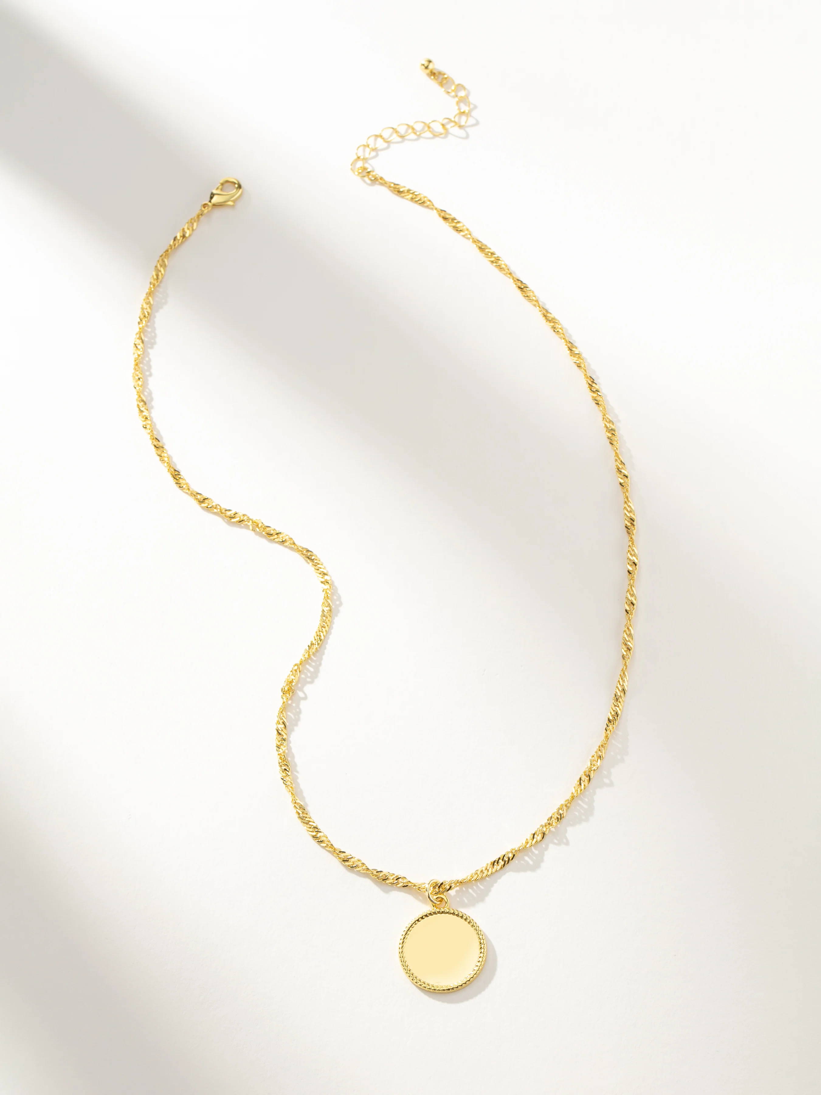 Circle Pendant Necklace - Image 3