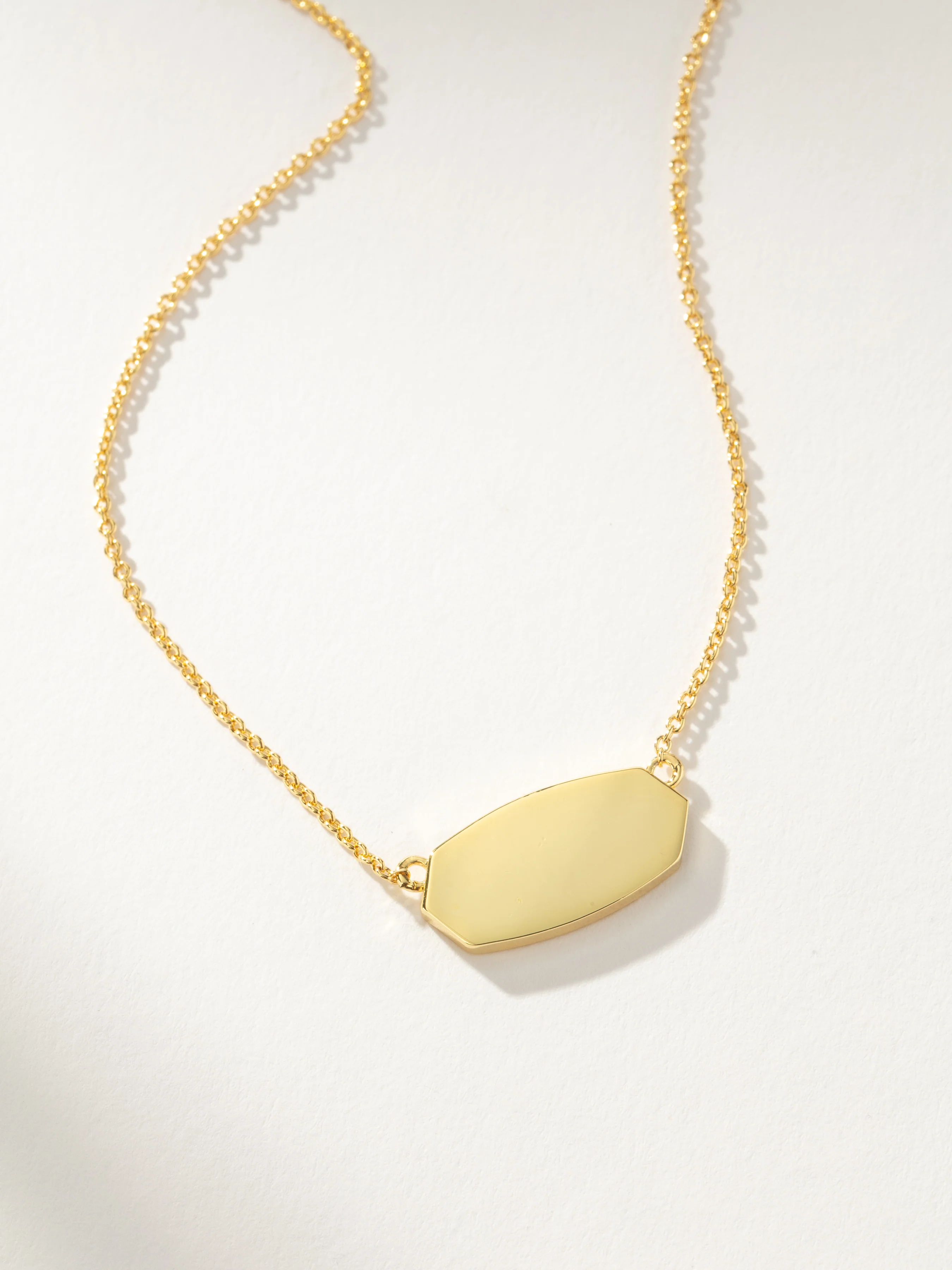 Timeless Pendant Necklace - Image 3
